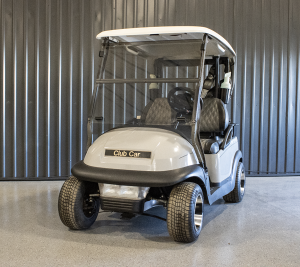 2007 2-passenger Club Car Precedent electric golf cart