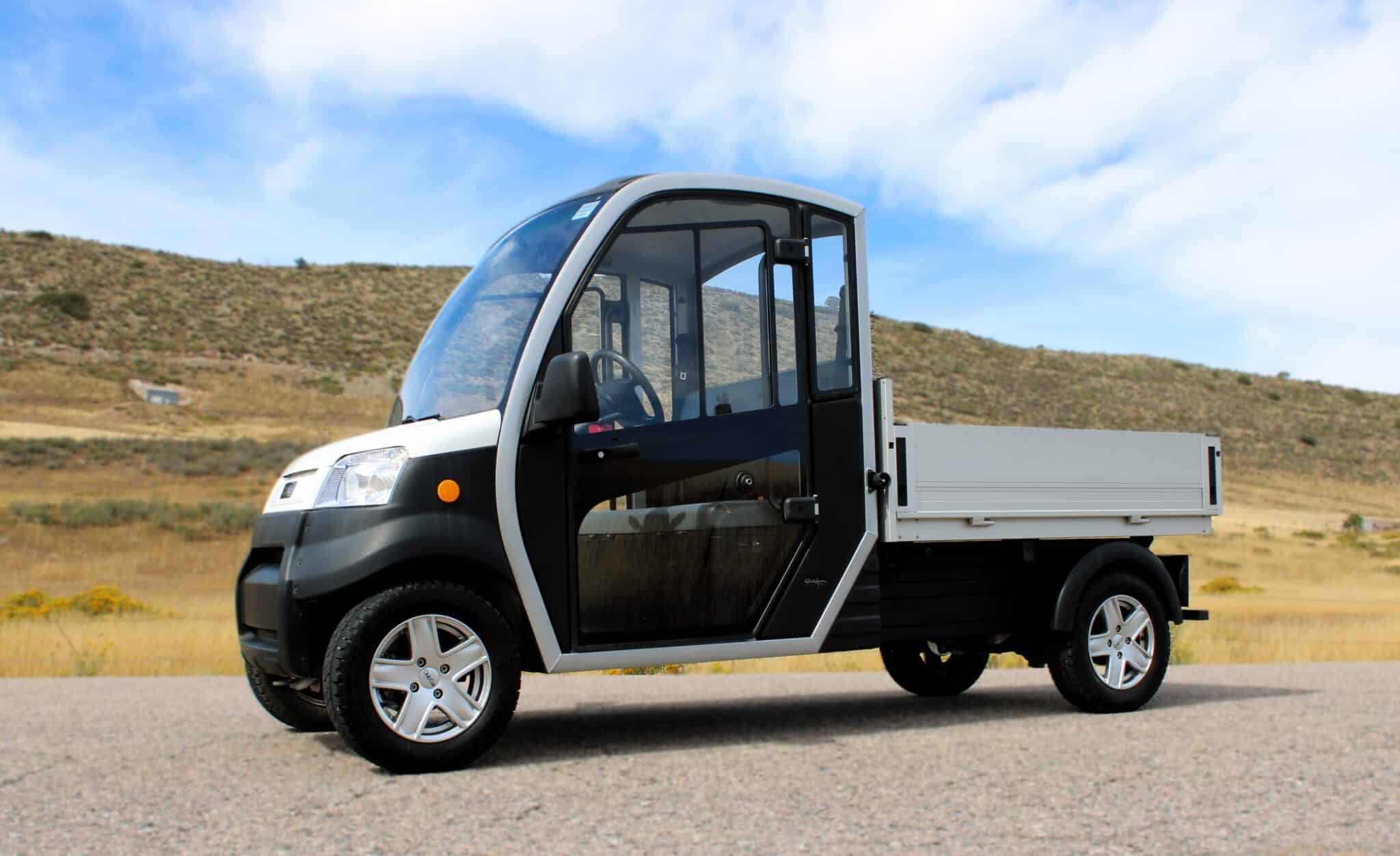2023 Club Car Urban photo 6